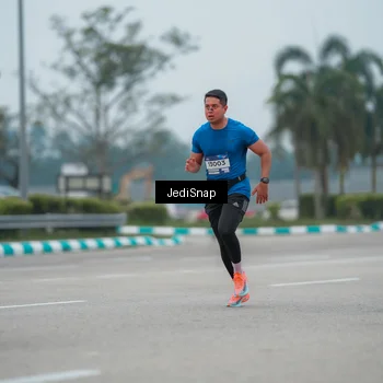Runner Photo 7527667