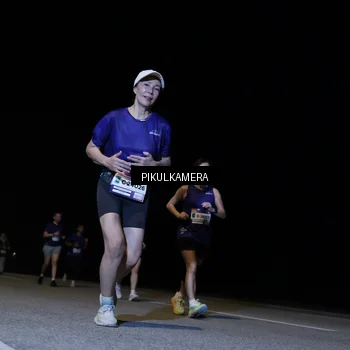 Runner Photo 7527671