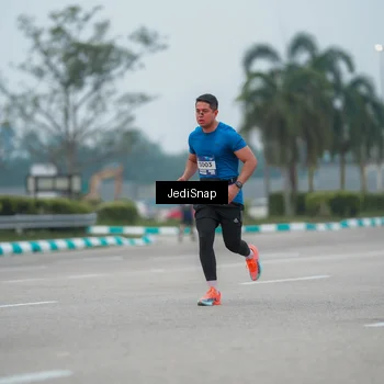 Runner Photo 7527677