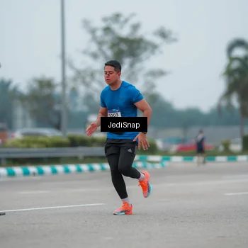 Runner Photo 7527692