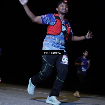 Runner Photo 7527695