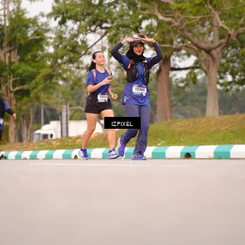 Runner Photo 7527699
