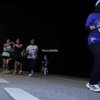 Runner Photo 7527704