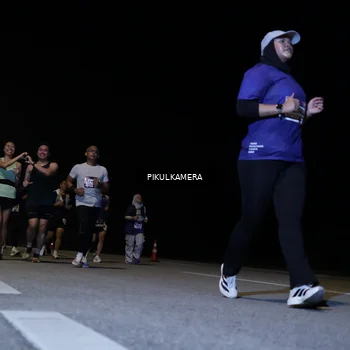 Runner Photo 7527705