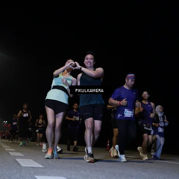 Runner Photo 7527717