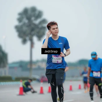 Runner Photo 7527734