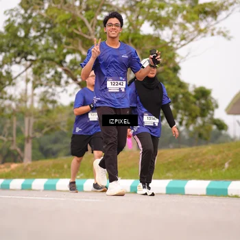 Runner Photo 7527735