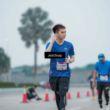 Runner Photo 7527736