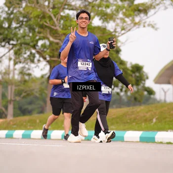 Runner Photo 7527739