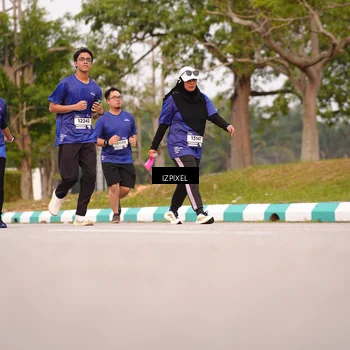 Runner Photo 7527753