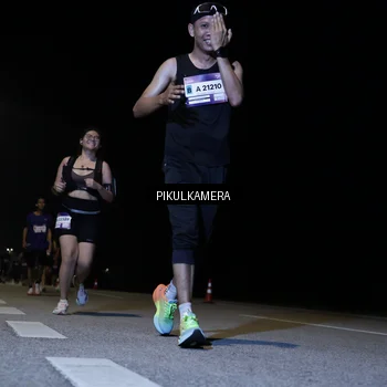 Runner Photo 7527763