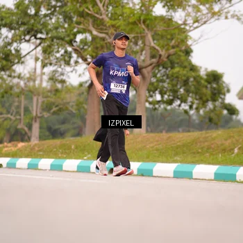 Runner Photo 7527773