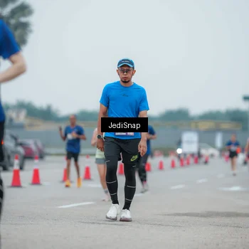 Runner Photo 7527775