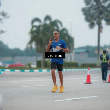 Runner Photo 7527810