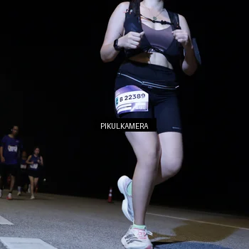 Runner Photo 7527818