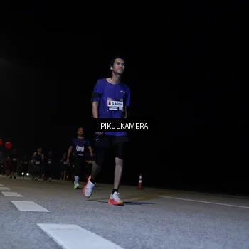 Runner Photo 7527825