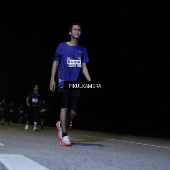 Runner Photo 7527828