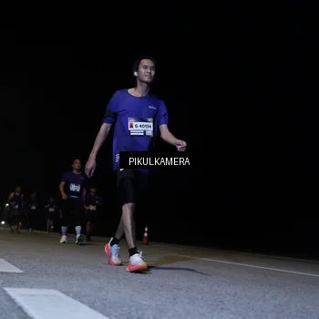 Runner Photo 7527829