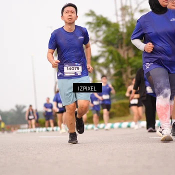 Runner Photo 7527888