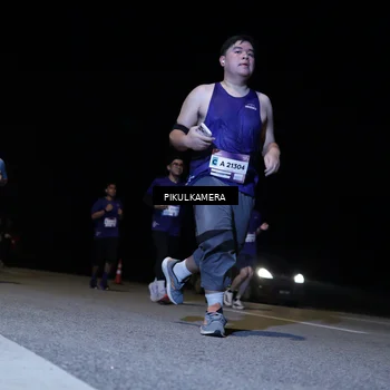 Runner Photo 7527901