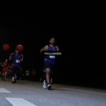Runner Photo 7527902