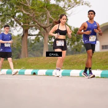 Runner Photo 7527913