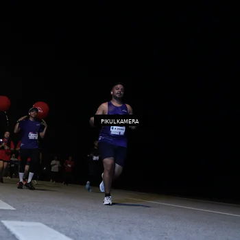 Runner Photo 7527918