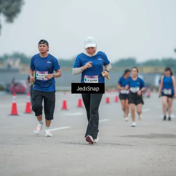 Runner Photo 7527927