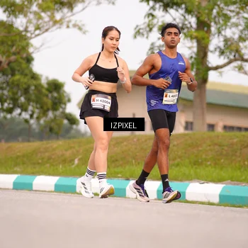 Runner Photo 7527930
