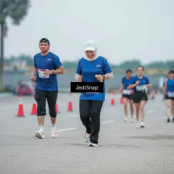 Runner Photo 7527931