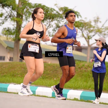 Runner Photo 7527933
