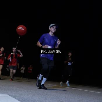 Runner Photo 7527936