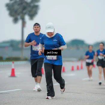 Runner Photo 7527981