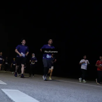 Runner Photo 7527986
