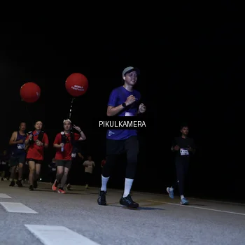 Runner Photo 7527990