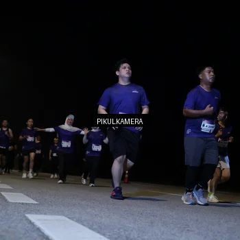 Runner Photo 7528013