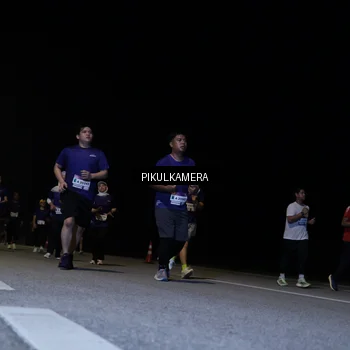Runner Photo 7528015