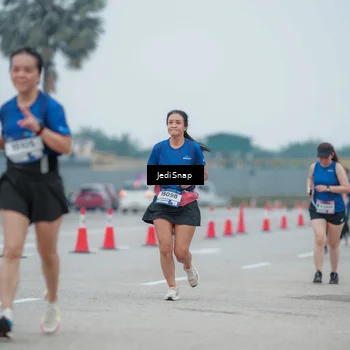 Runner Photo 7528045
