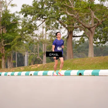 Runner Photo 7528049
