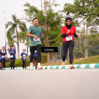 Runner Photo 7528058