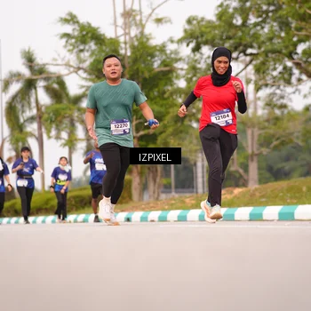 Runner Photo 7528059