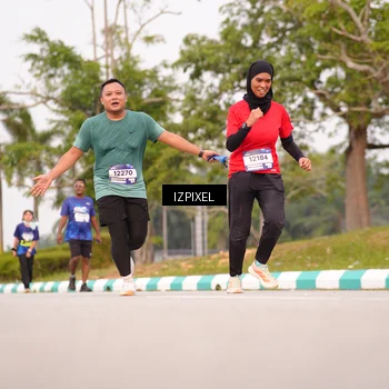 Runner Photo 7528064