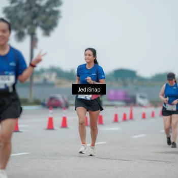 Runner Photo 7528065