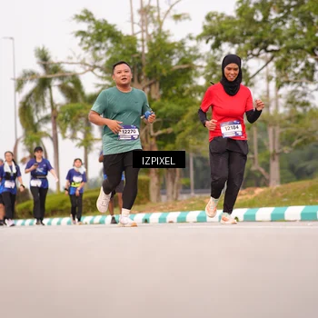 Runner Photo 7528072