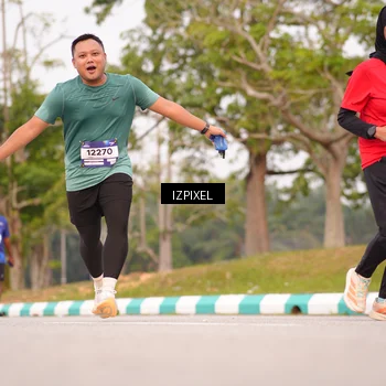 Runner Photo 7528075