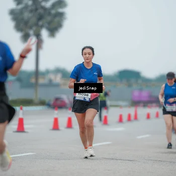Runner Photo 7528088