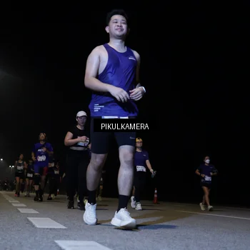 Runner Photo 7528090