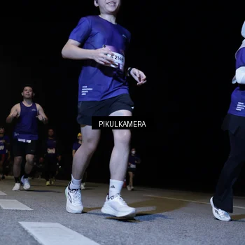 Runner Photo 7528093