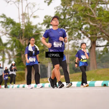 Runner Photo 7528097