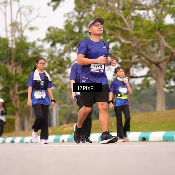 Runner Photo 7528100